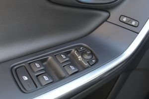 Volvo V60 D2 Momentum Aut. - Foto 24