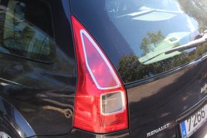 Renault Megane II Familiar 1.6 i 111 cv - Foto 26