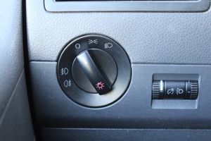 Volkswagen Multivan 2.5 TDI 130CV - Foto 22