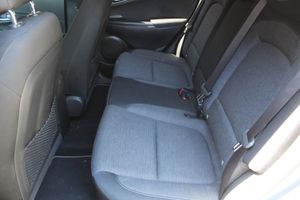 Hyundai Kona Eléctrico 100 kW (136 CV) Tecno 39 kWh - Foto 7