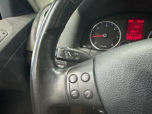 Volkswagen Tiguan +Motion 2.0 TDI 140 CV 4Motion DSG - Foto 15