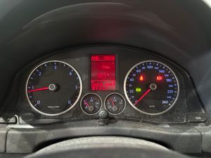 Volkswagen Tiguan +Motion 2.0 TDI 140 CV 4Motion DSG - Foto 13