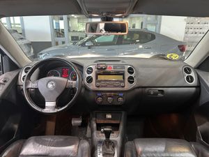 Volkswagen Tiguan +Motion 2.0 TDI 140 CV 4Motion DSG - Foto 11