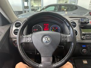 Volkswagen Tiguan +Motion 2.0 TDI 140 CV 4Motion DSG - Foto 12