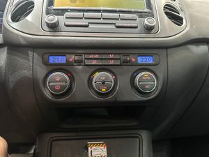 Volkswagen Tiguan +Motion 2.0 TDI 140 CV 4Motion DSG - Foto 18