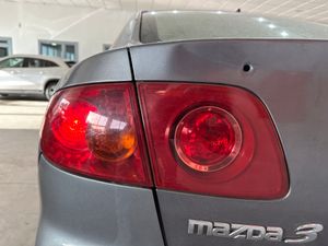 Mazda 3 Active 1.6 VVT 105cv 5p - Foto 28