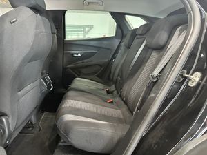 Peugeot 3008 1.5 BLUEHDI 130 ACTIVE PACK - Foto 9
