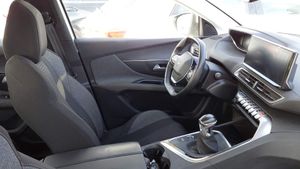 Peugeot 3008 1.5 BLUEHDI 130 ACTIVE PACK - Foto 4