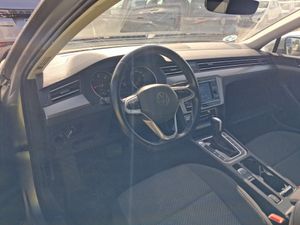 Volkswagen Passat 2.0 TDI 90 kW (122 CV) DSG 7 vel. - Foto 4