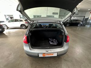 Volkswagen Golf 5p GT Sport 1.9 TDI 105 CV - Foto 9