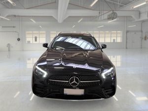 Mercedes Clase E 2.0E300DE EQ-POWER 4MATIC 306CV PREMIUM FAMILIAR - Foto 2