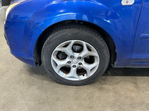 Ford Focus Berlina Ambiente 1.6 TDCi 90cv - Foto 17