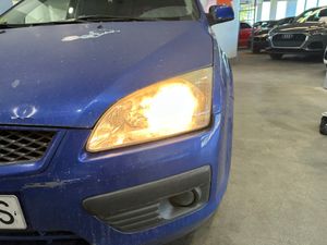 Ford Focus Berlina Ambiente 1.6 TDCi 90cv - Foto 18