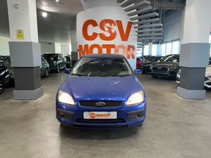 Ford Focus Berlina Ambiente 1.6 TDCi 90cv - Foto 3