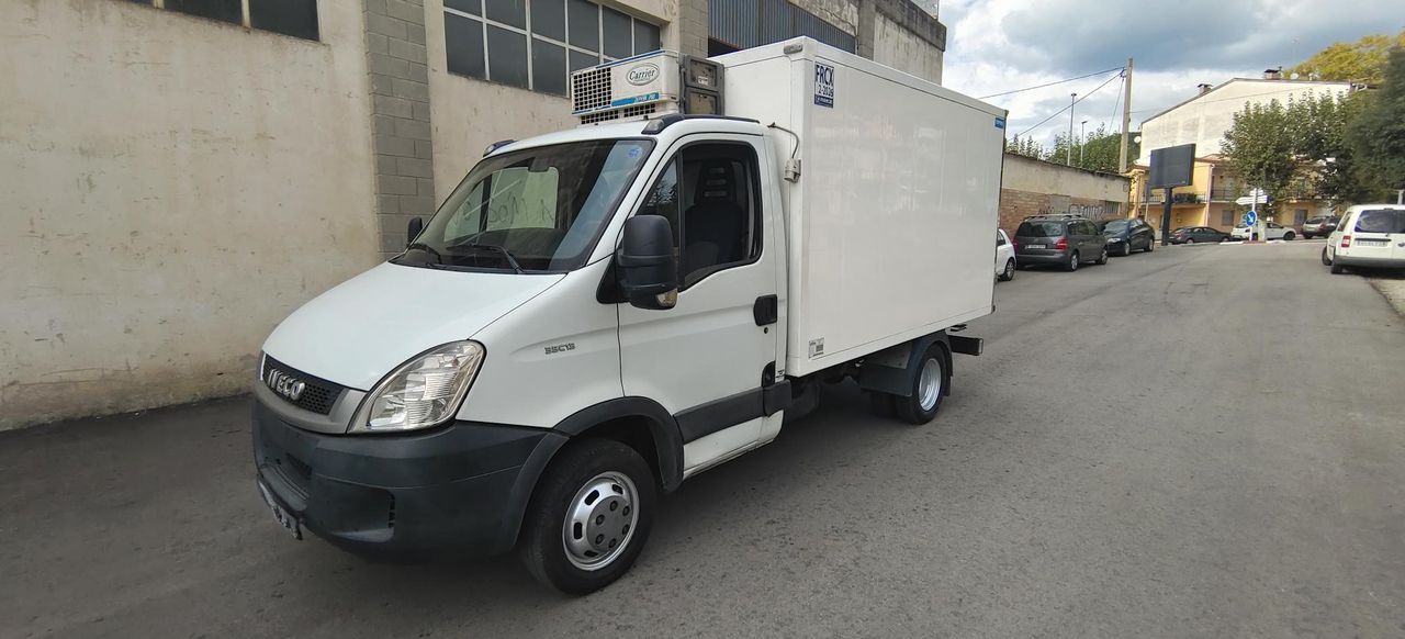 Iveco Daily 35C13 FRIGORIFICA   - Foto 1