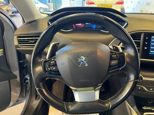 Peugeot 308 SW Active Pack BlueHDi 130 S&S EAT8 - Foto 22