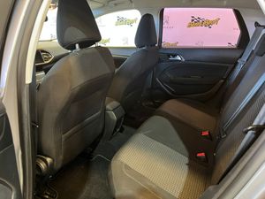 Peugeot 308 SW Active Pack BlueHDi 130 S&S EAT8 - Foto 11