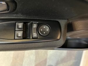 Renault Megane Sport Tourer Bose Energy dCi 110 S&S - Foto 20