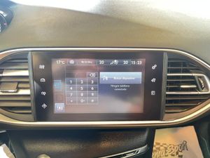 Peugeot 308 SW Active 1.6 BlueHDi 88KW (120CV) - Foto 20
