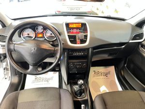 Peugeot 207 ACTIVE 1.6 HDI 92 FAP - Foto 10