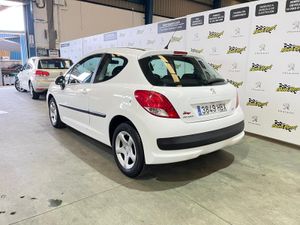 Peugeot 207 ACTIVE 1.6 HDI 92 FAP - Foto 4