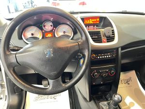 Peugeot 207 ACTIVE 1.6 HDI 92 FAP - Foto 13