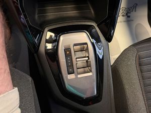 Peugeot 2008 Active Pack BlueHDI 130 S&S EAT8 - Foto 16