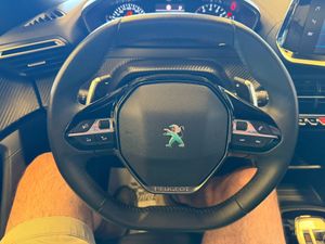 Peugeot 2008 Active Pack BlueHDI 130 S&S EAT8 - Foto 12