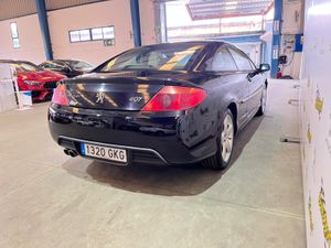 Peugeot 407 Coupé Pack 2.0 HDI 136cv FAP - Foto 6