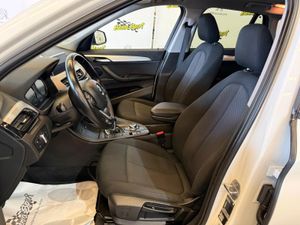 BMW X1 sDrive18dA Corporate - Foto 9