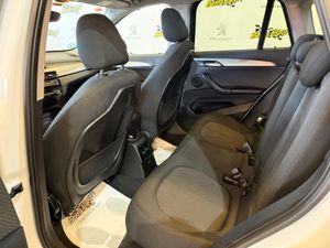 BMW X1 sDrive18dA Corporate - Foto 12