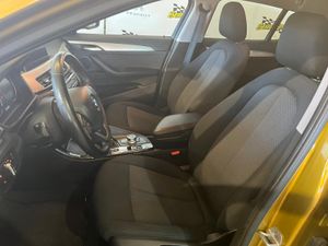BMW X2 sDrive16d SE PUEDE VER Y PROBAR EN SENRA SPORT (PEUGEOT) DUMBRIA - Foto 9