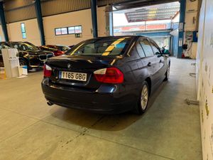 BMW Serie 3 318d - Foto 7