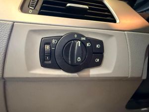 BMW Serie 3 318d - Foto 17
