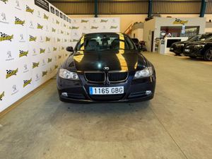 BMW Serie 3 318d - Foto 3