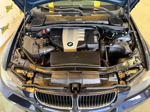 BMW Serie 3 318d - Foto 20