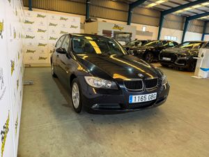 BMW Serie 3 318d - Foto 5