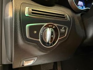 Mercedes Clase C C 220 d Sportive Avantgarde Estate - Foto 26