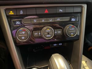 Volkswagen T-Roc Advance R-Line 1.5 TSI 110kW (150CV) DSG - Foto 16