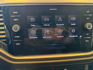 Volkswagen T-Roc Advance R-Line 1.5 TSI 110kW (150CV) DSG - Foto 8