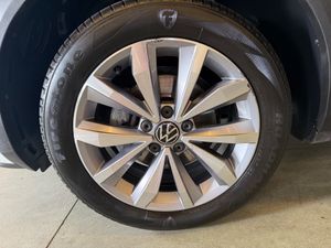 Volkswagen T-Roc Advance R-Line 1.5 TSI 110kW (150CV) DSG - Foto 23