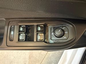 Volkswagen Golf 2.0 TDI 85kW (115CV) - Foto 23