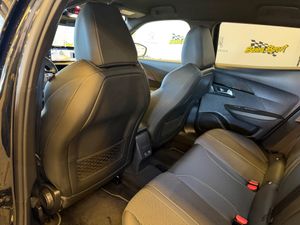Peugeot 2008 GT BlueHDI 130 S&S EAT8 - Foto 12