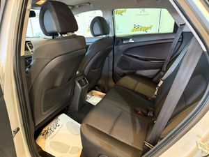 Hyundai Tucson 1.7 CRDi 85kW (115CV) BDrive Essence 4x2 - Foto 11