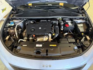 Peugeot 308 5P Active Pack BlueHDi 130 S&S MAN - Foto 23