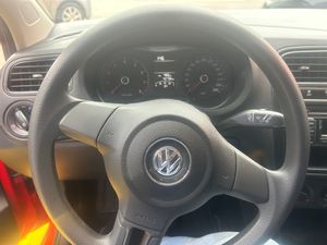Volkswagen Polo 1.2 I   - Foto 9