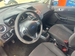 Ford Fiesta 1.2 I   - Foto 10