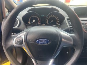 Ford Fiesta 1.2 I   - Foto 9