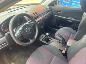 Mazda 3 1.6 I   - Foto 11