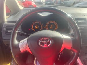 Toyota Auris 1.4 CRDI   - Foto 10